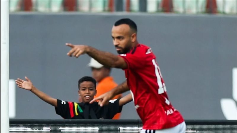 الأهلي يترقب مصير أفشة.. إصابة السمانة تهدد مشاركته أمام الزمالك